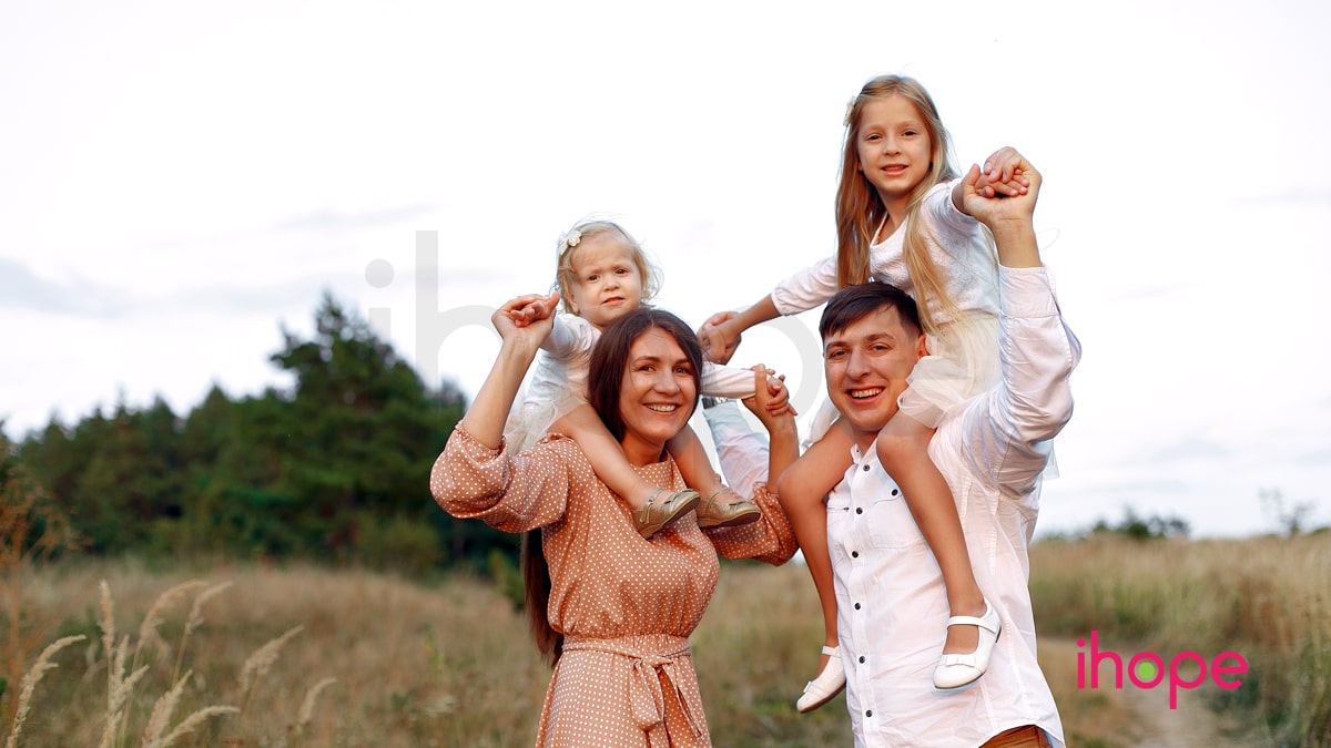 Cường Giáp Không Tự Miễn Có Tính Gia đình Min