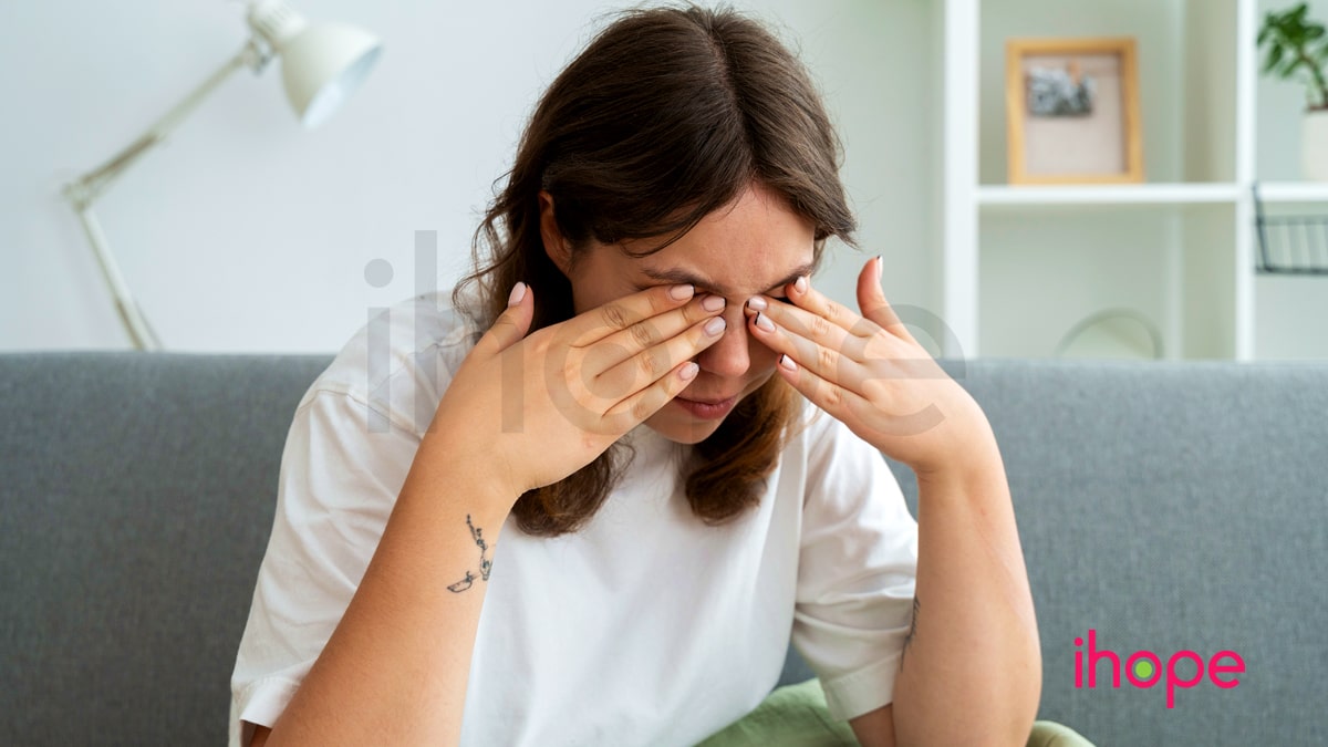 Liệt Cơ Vận Nhãn Ngoài Tiến Triển Min