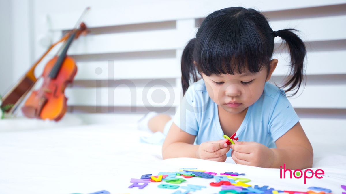 Hội Chứng Lặp đoạn 8p23 Min